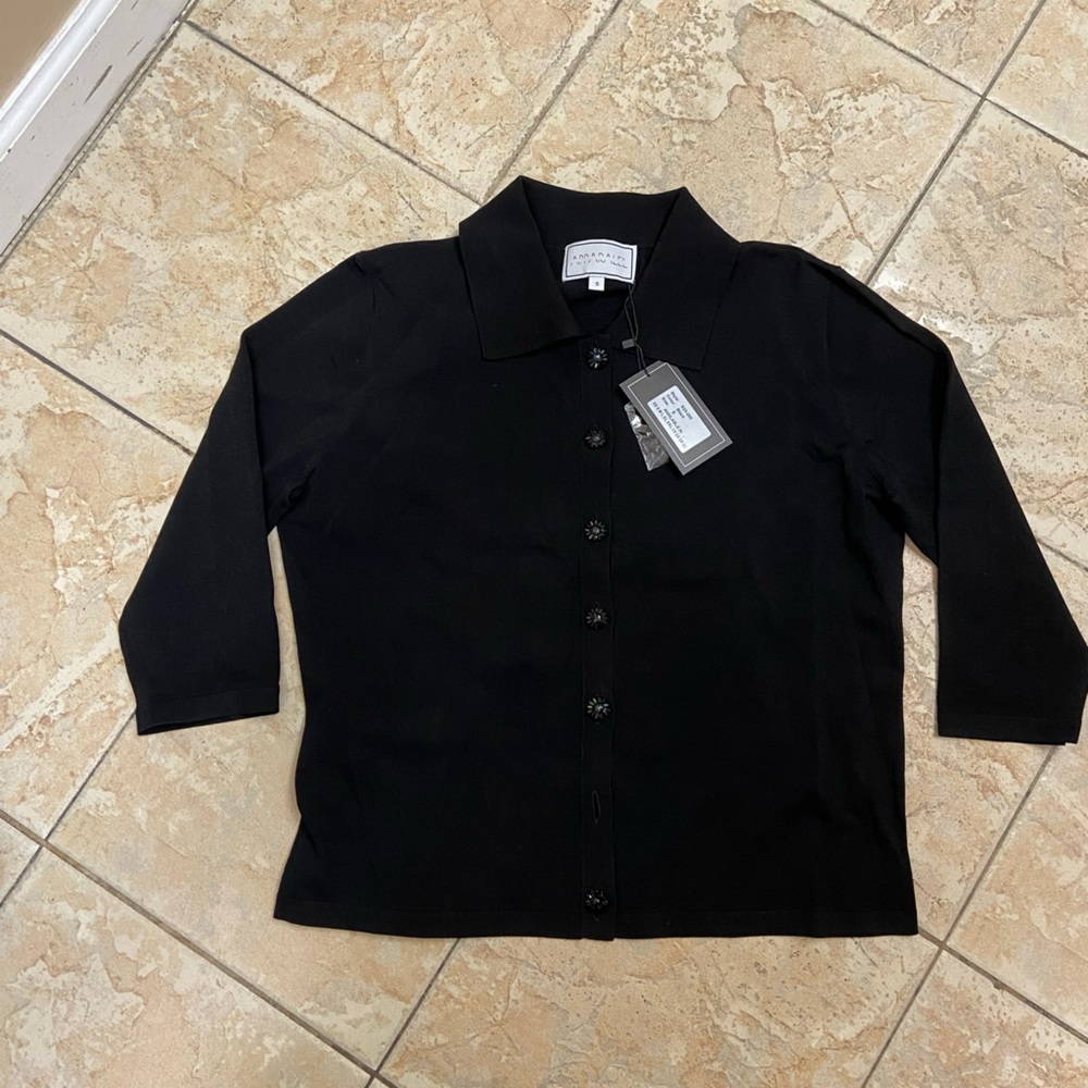 Apparalel Knit Blouse with Crystal Buttons